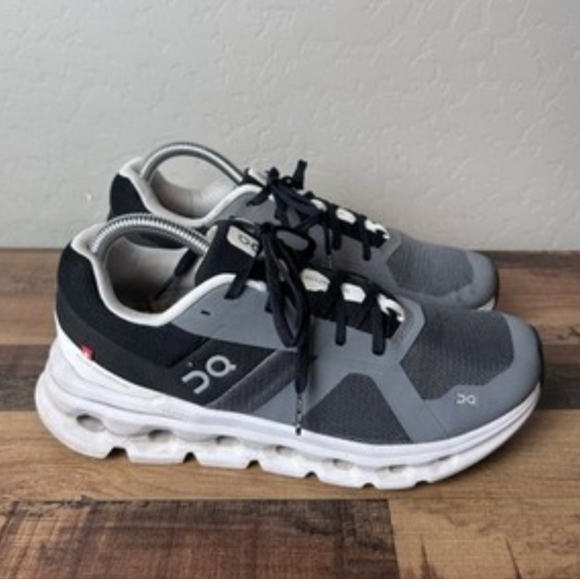On Running Cloudrunner Grey Running Sneakers Size W9 M7 - Picture 2 of 8